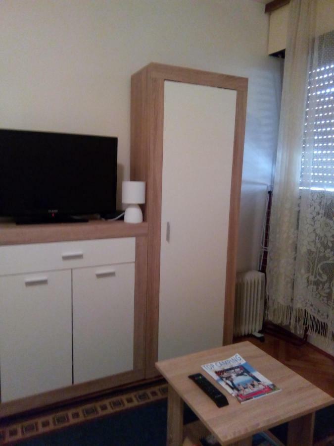 A Small Apartment For A Great Vacation "Ludi" Split Buitenkant foto